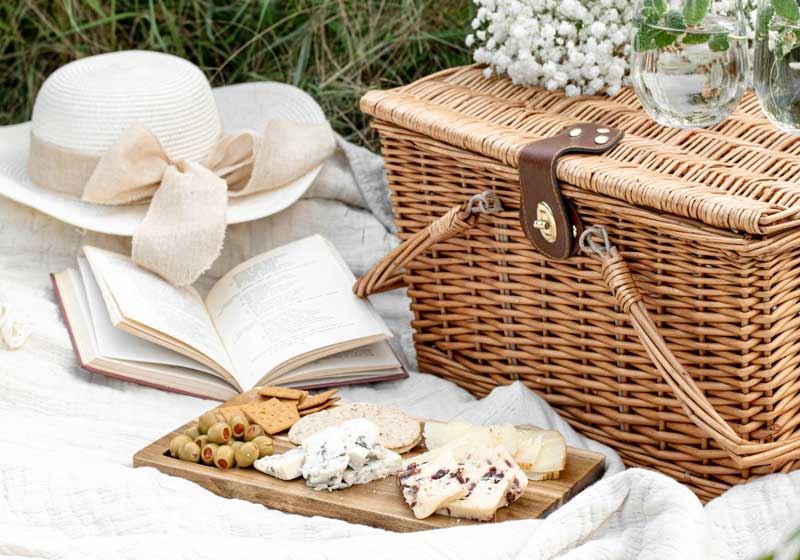3 Cellar Doors to Picnic Away the Weekend!