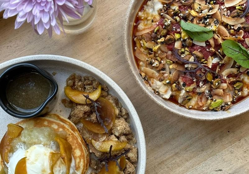 Breakfast Bowls, Smoothies & Superfood Cafés
