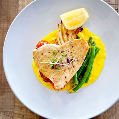 Acqua Restaurant & Bar