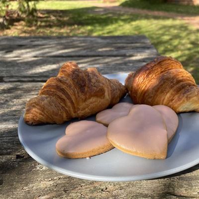 A Local Baker
