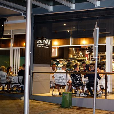 SeaSprout Cafe & Restaurant Freshwater