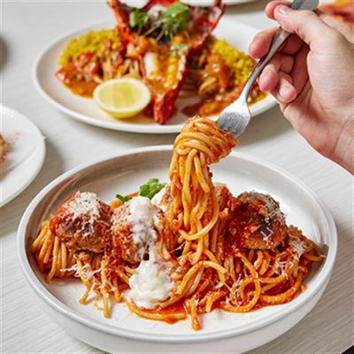 Massimo Restaurant & Bar